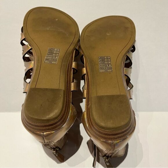 Blowfish Malibu Women's Gladiator Sandals Iridescent Pink Size 7 - Picture 9 of 11